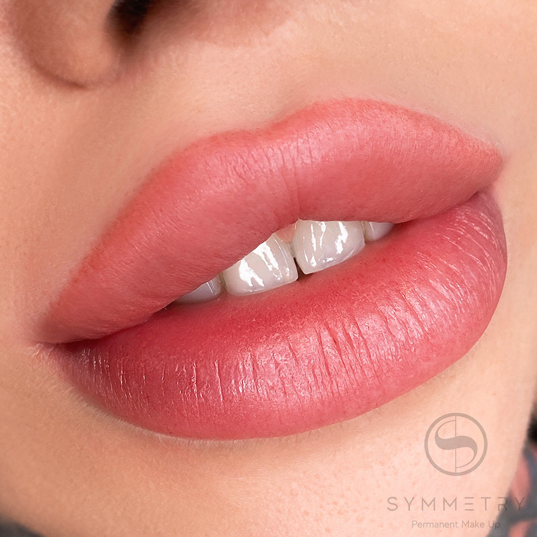 Ксения Старшинова перманентный макияж. Студия перманентного макияжа, косметологии и массажа SYMMETRY в Москве, м. Киевская
