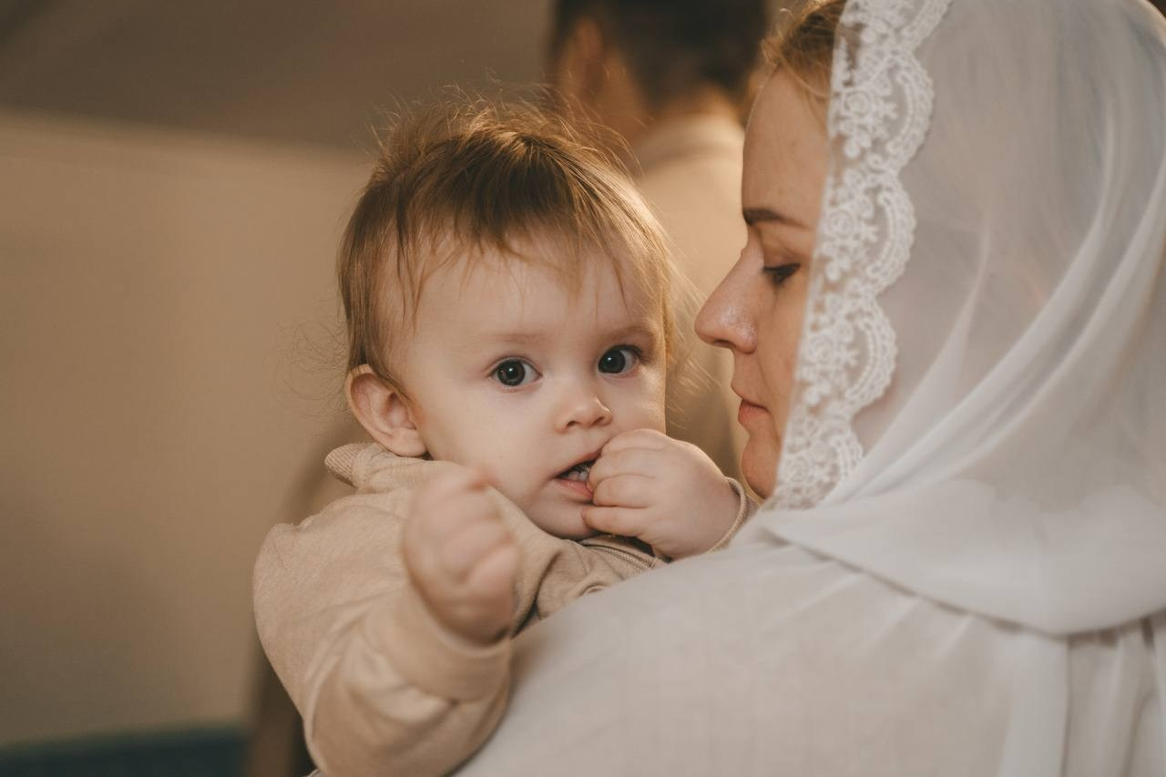 Фотосъемка на Таинство Крещения — фотограф и видеограф на Крещение ребенка в Москве. Фотографы на роды в Москве. Фото и видео родов. Фотопроект «Продолжение рода»