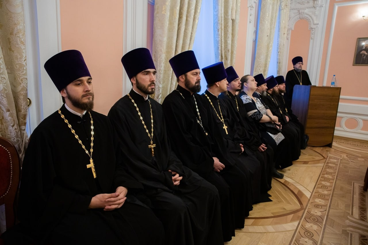 Митрополит Игнатий возглавил заседание административного совещания Саратовской Епархии. Саратовское Северо-Западное благочиние