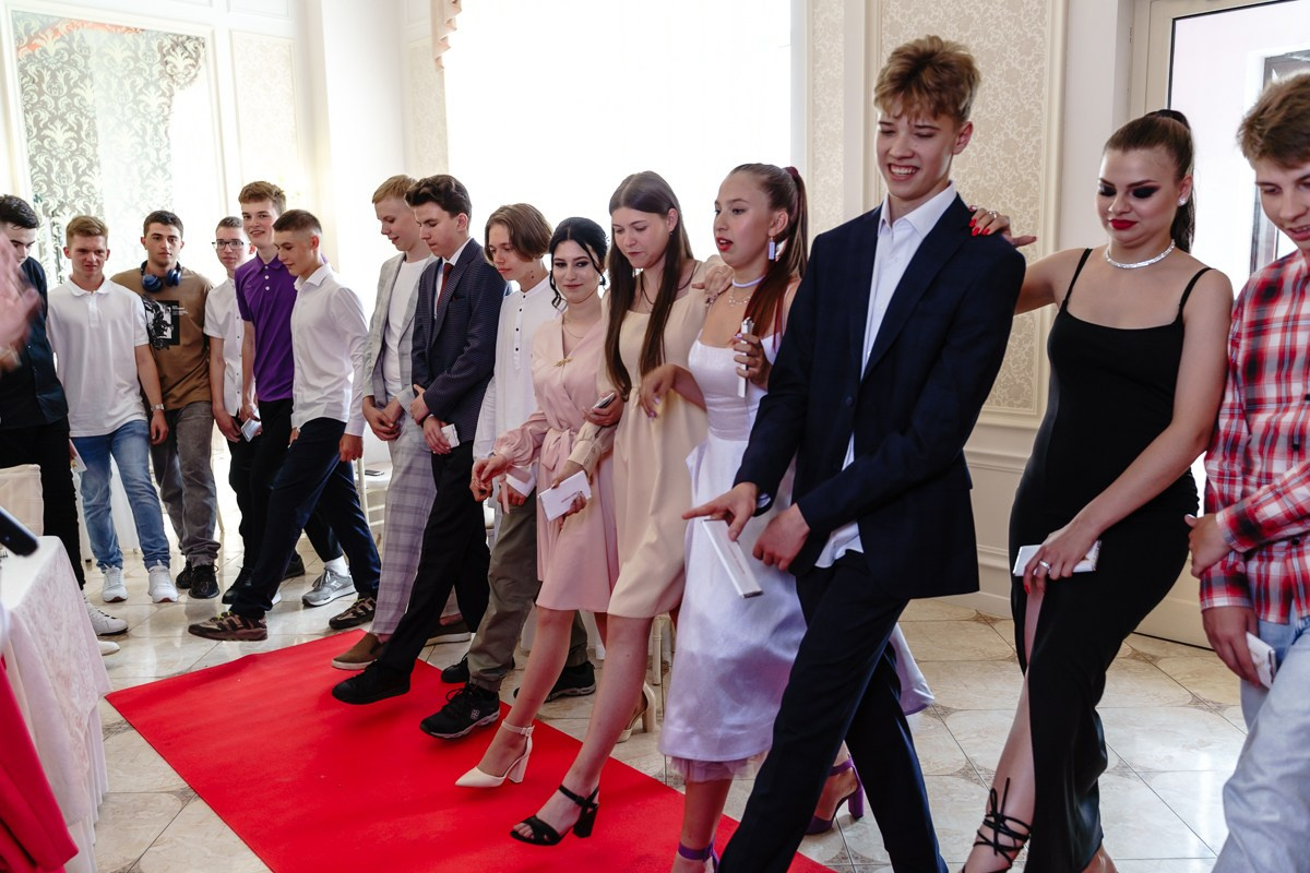 Выпускной МБОУ «СОШ № 2» 9 Класс. Репортажный и семейный фотограф в Санкт-Петербурге Тарас Марченко