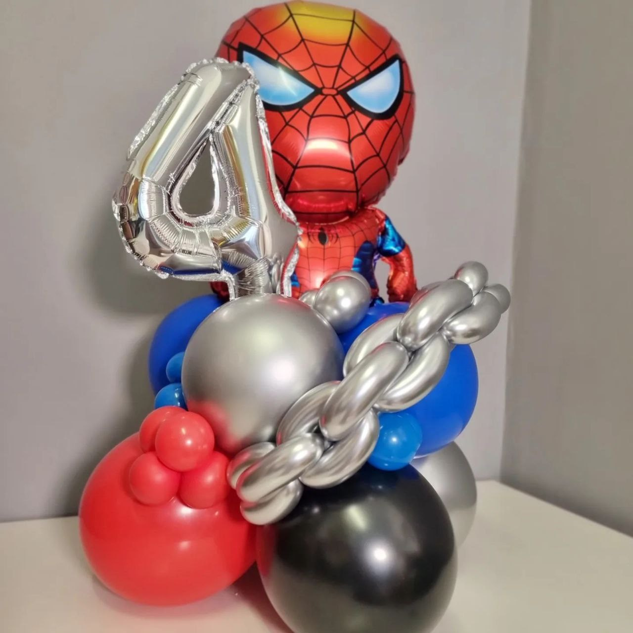 Dostava balona Novi Sad Dostava balona Beograd. Шары с гелием, фотозоны Нови Сад Белград. Balone i dekoracije od balona Novi Sad Beograd