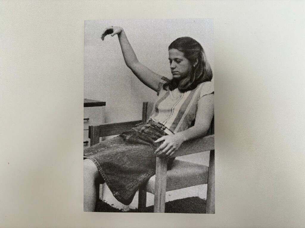 Книга Ройсин Уайт (Róisín White) «Lay Her Down Upon Her Back». Private image