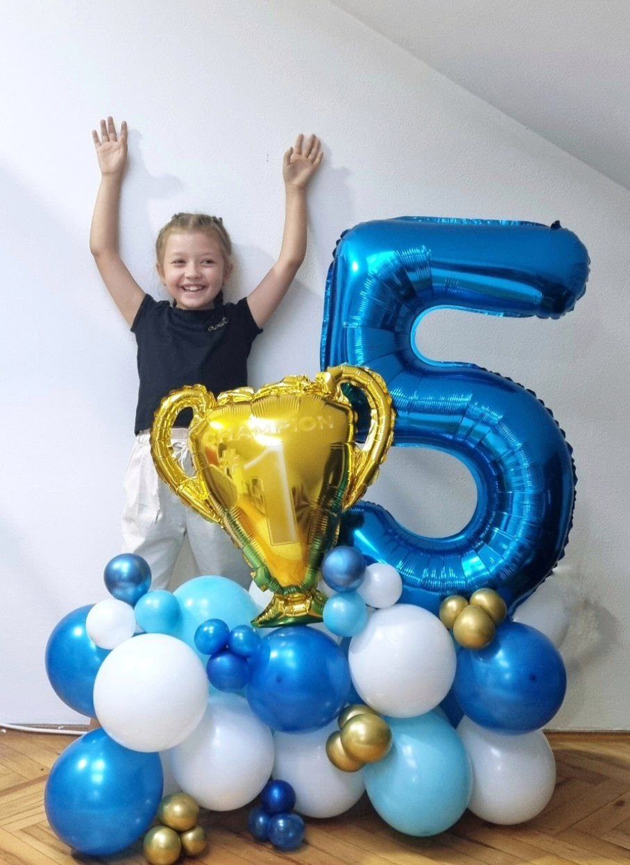 Композиции напольные. Шары с гелием, фотозоны Нови Сад Белград. Balone i dekoracije od balona Novi Sad Beograd