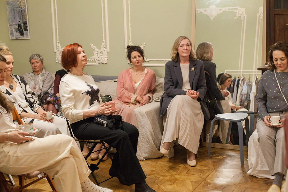 В Петербурге время чая. ФОТОГРАФ ЛИЛИЯ БИЧУРИНА