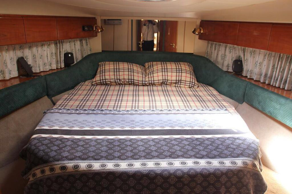 Премиум яхты в Сочи. Аренда Яхт и Катеров в Сочи