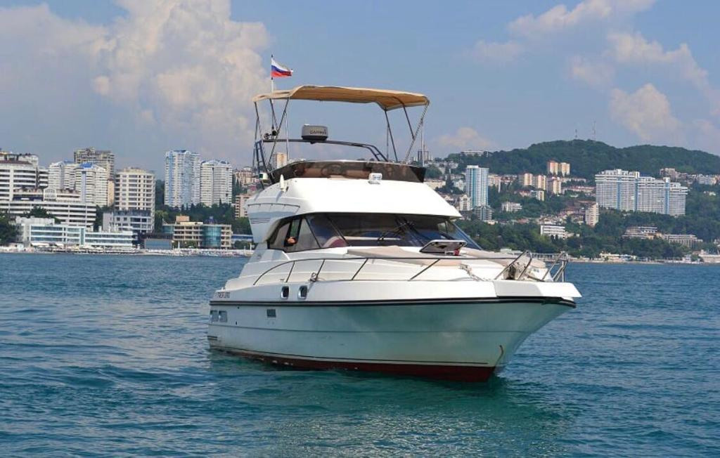 Двухпалубные яхты в Сочи. Аренда Яхт и Катеров в Сочи