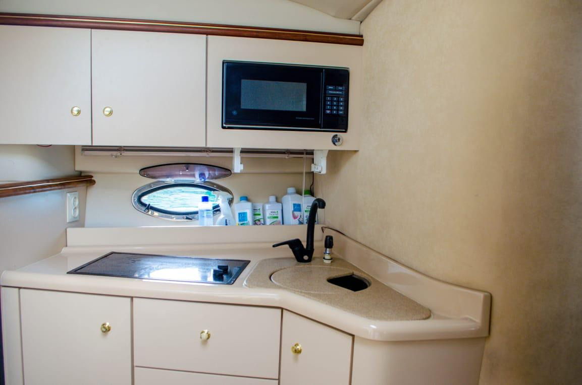 Комфорт катера в Сочи. Аренда Яхт и Катеров в Сочи