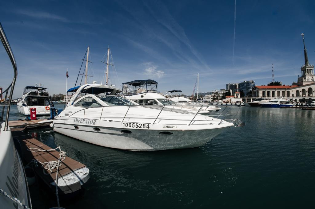 Комфорт катера в Сочи. Аренда Яхт и Катеров в Сочи