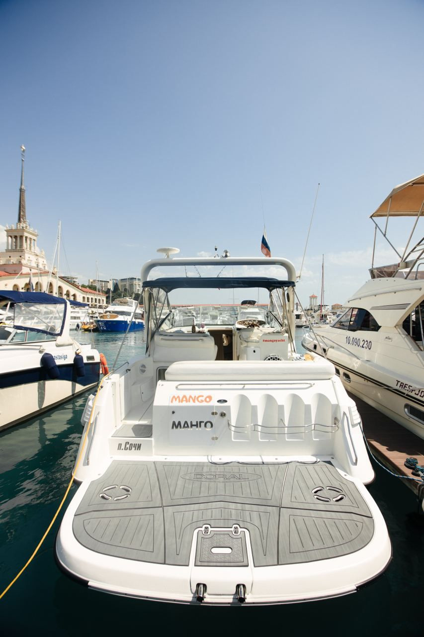 Комфорт катера в Сочи. Аренда Яхт и Катеров в Сочи