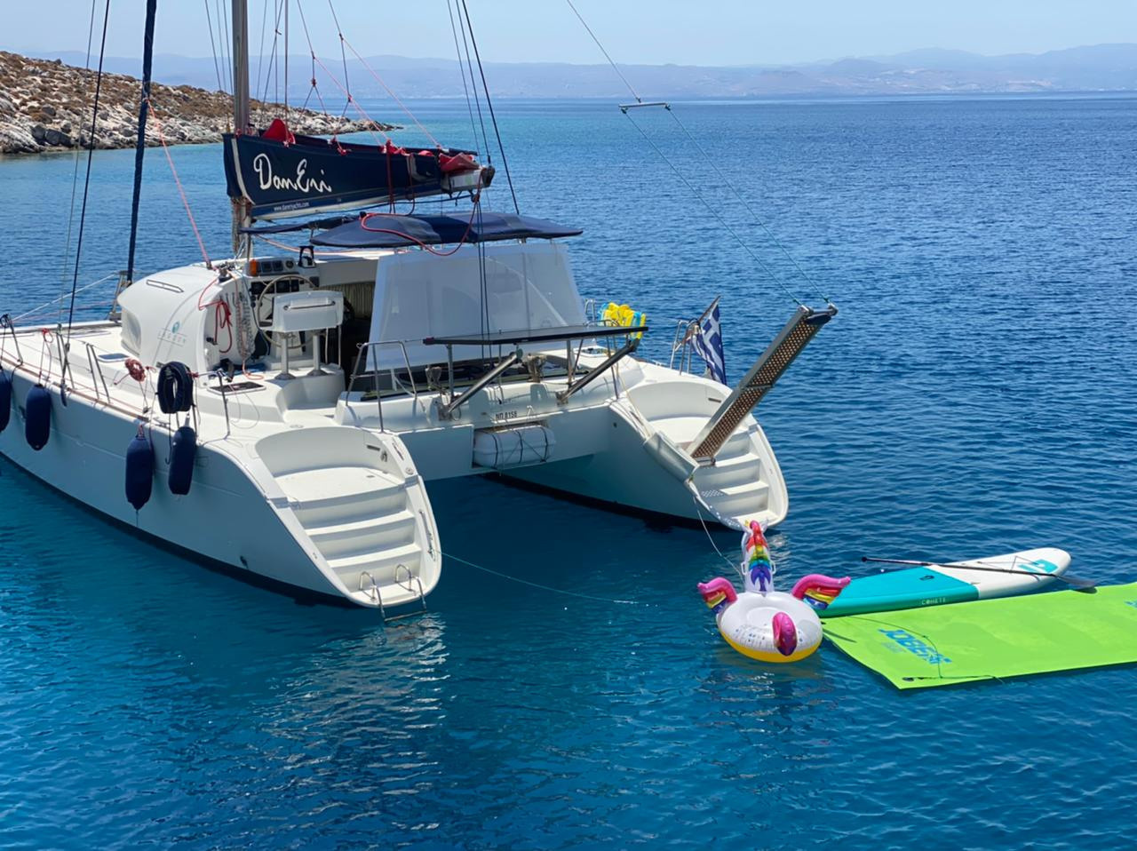 Парусно —моторные яхты и катамараны в Сочи. Аренда Яхт и Катеров в Сочи