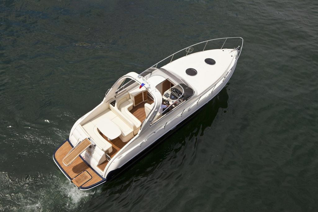 Комфорт катера в Сочи. Аренда Яхт и Катеров в Сочи