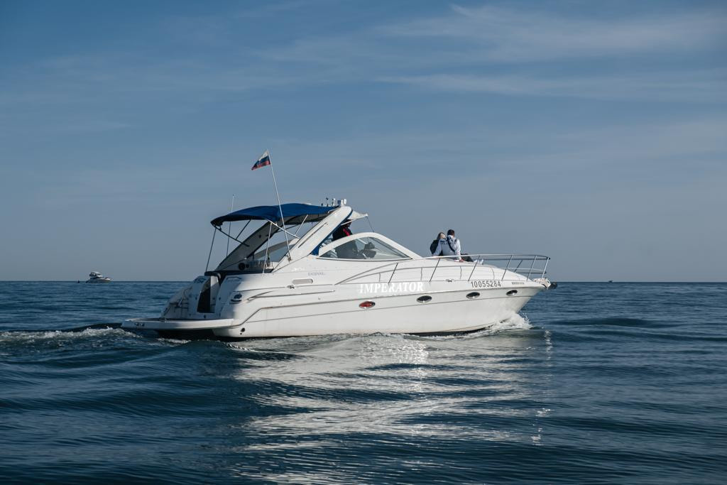 Комфорт катера в Сочи. Аренда Яхт и Катеров в Сочи