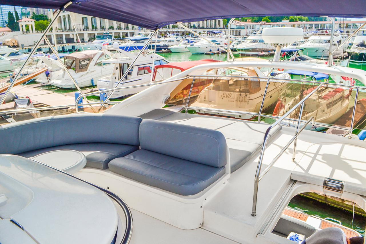 Премиум яхты в Сочи. Аренда Яхт и Катеров в Сочи