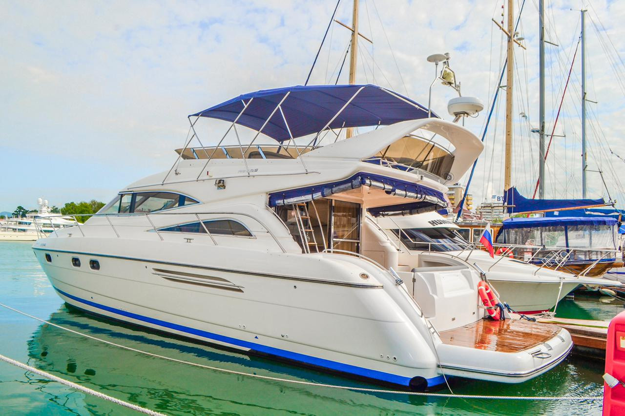 Премиум яхты в Сочи. Аренда Яхт и Катеров в Сочи