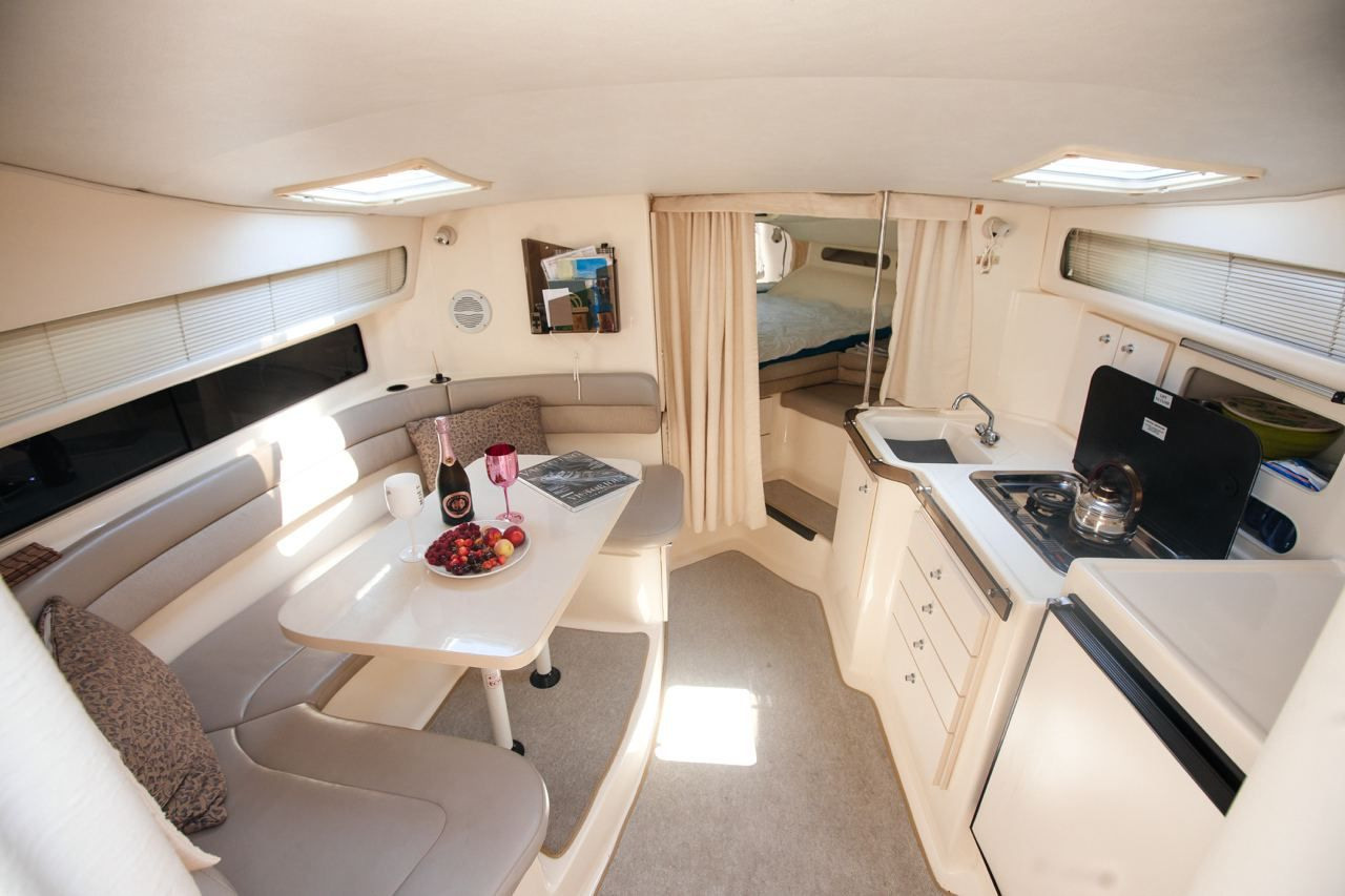 Комфорт катера в Сочи. Аренда Яхт и Катеров в Сочи