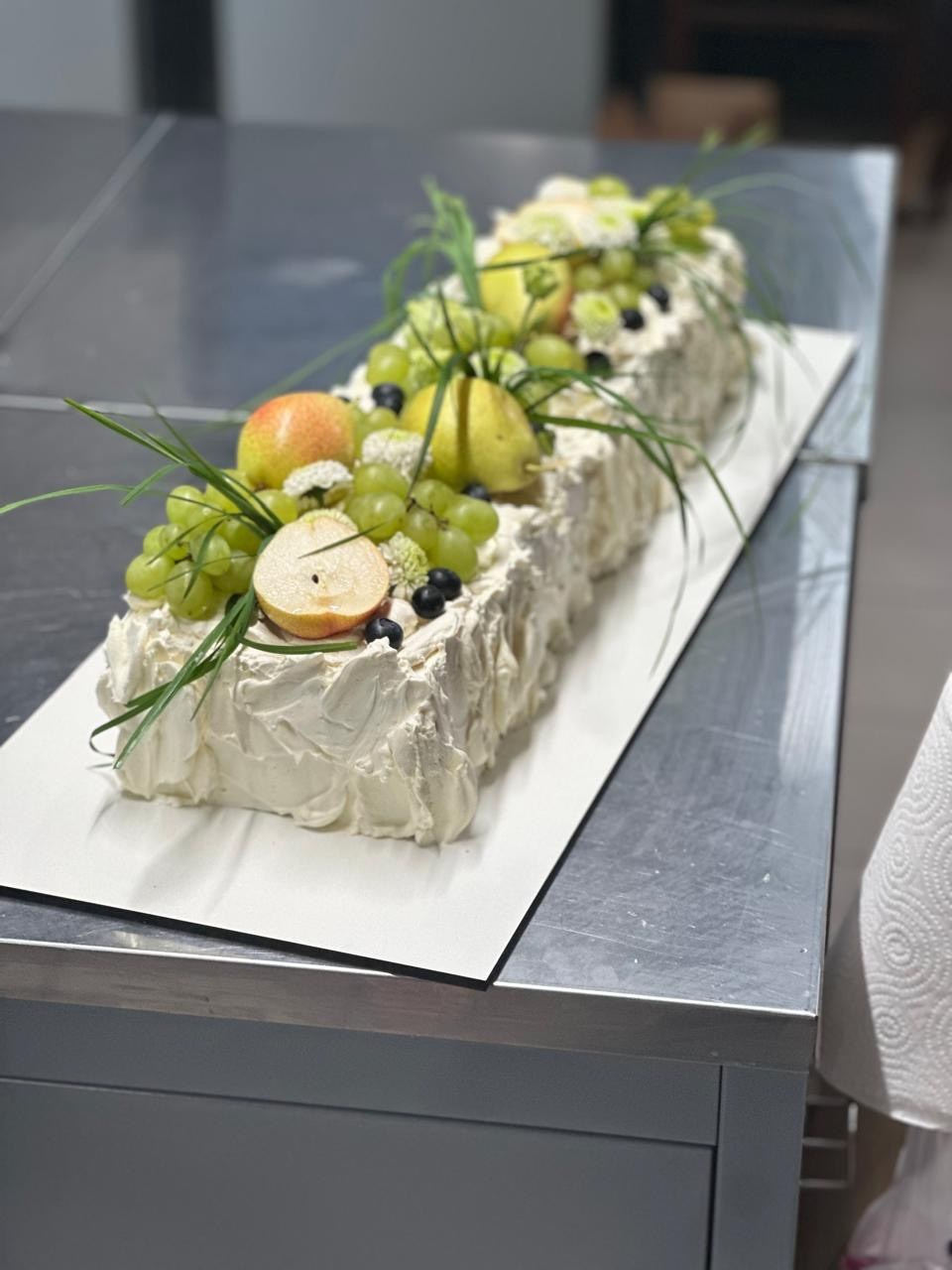 Торт Вепренцева. Подрядчики и друзья сети свадебных площадок House for wedding