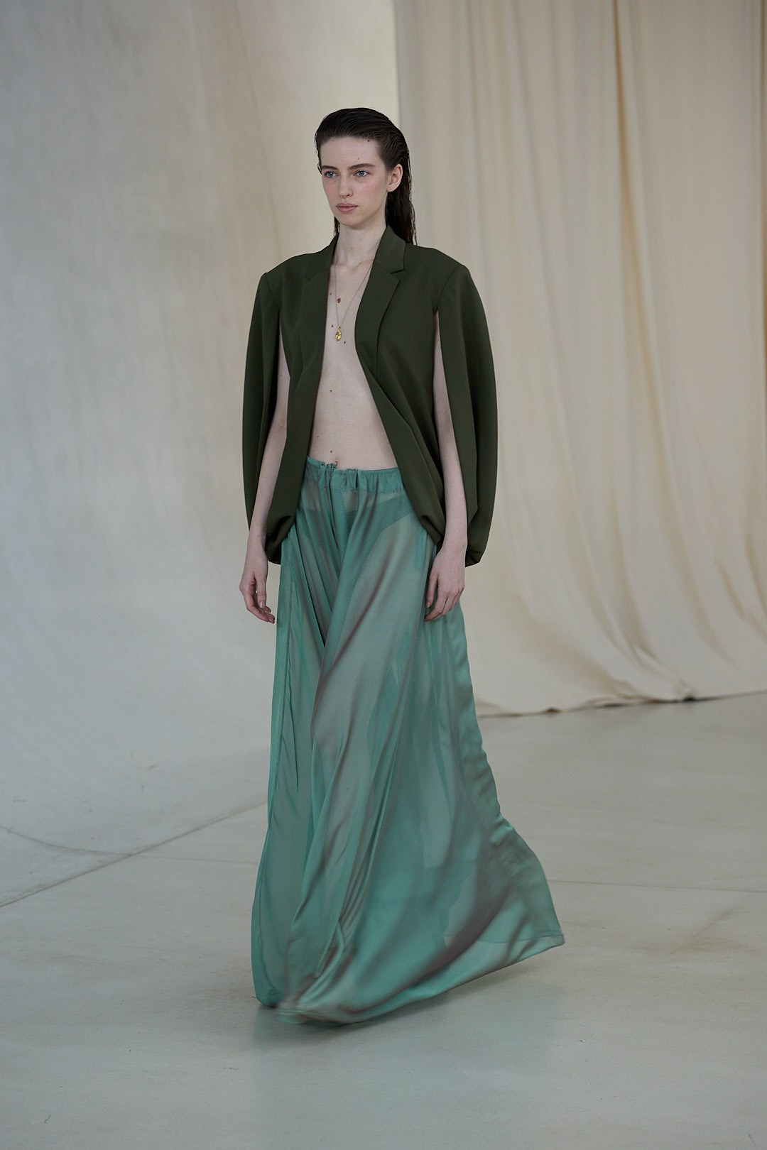 Bianca Spender Runway Australian Fashion Week 2025 Sydney. Maria Poleshchuk, commercial photographer in Sydney