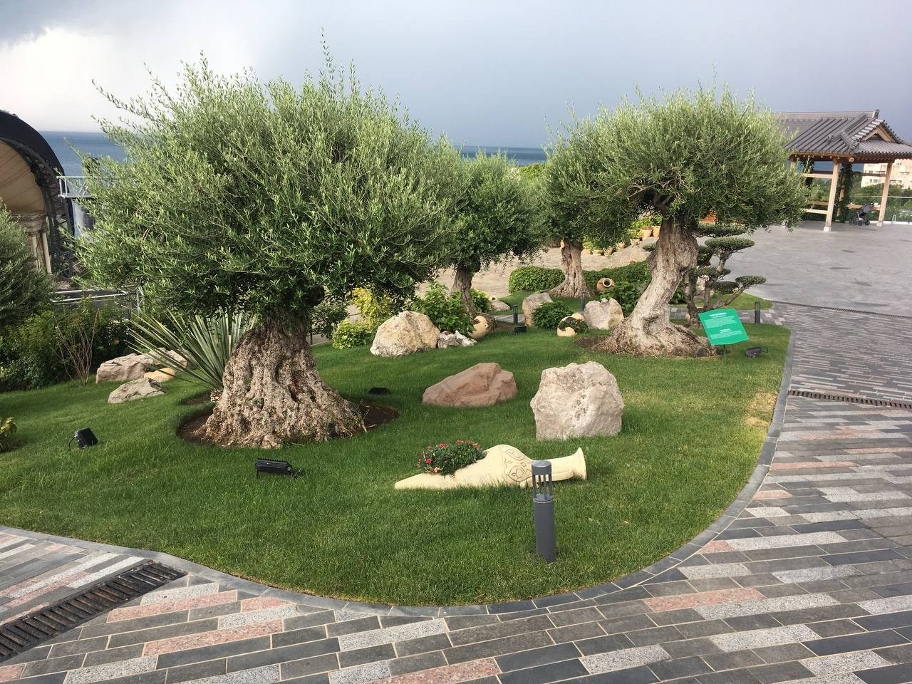 Локации для фотосессии в Ялте. Профессиональная фотосъемка в Крыму. Натуральные эмоции и живые кадры. Забронируйте дату прямо сейчас!