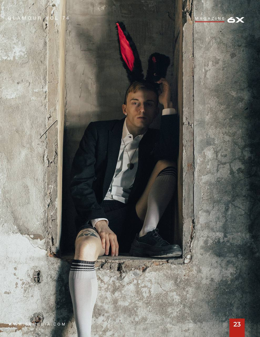 Съемка 'Bad mad bunny» для журнала 6X. Фотограф в Санкт-Петербурге Роман Петров