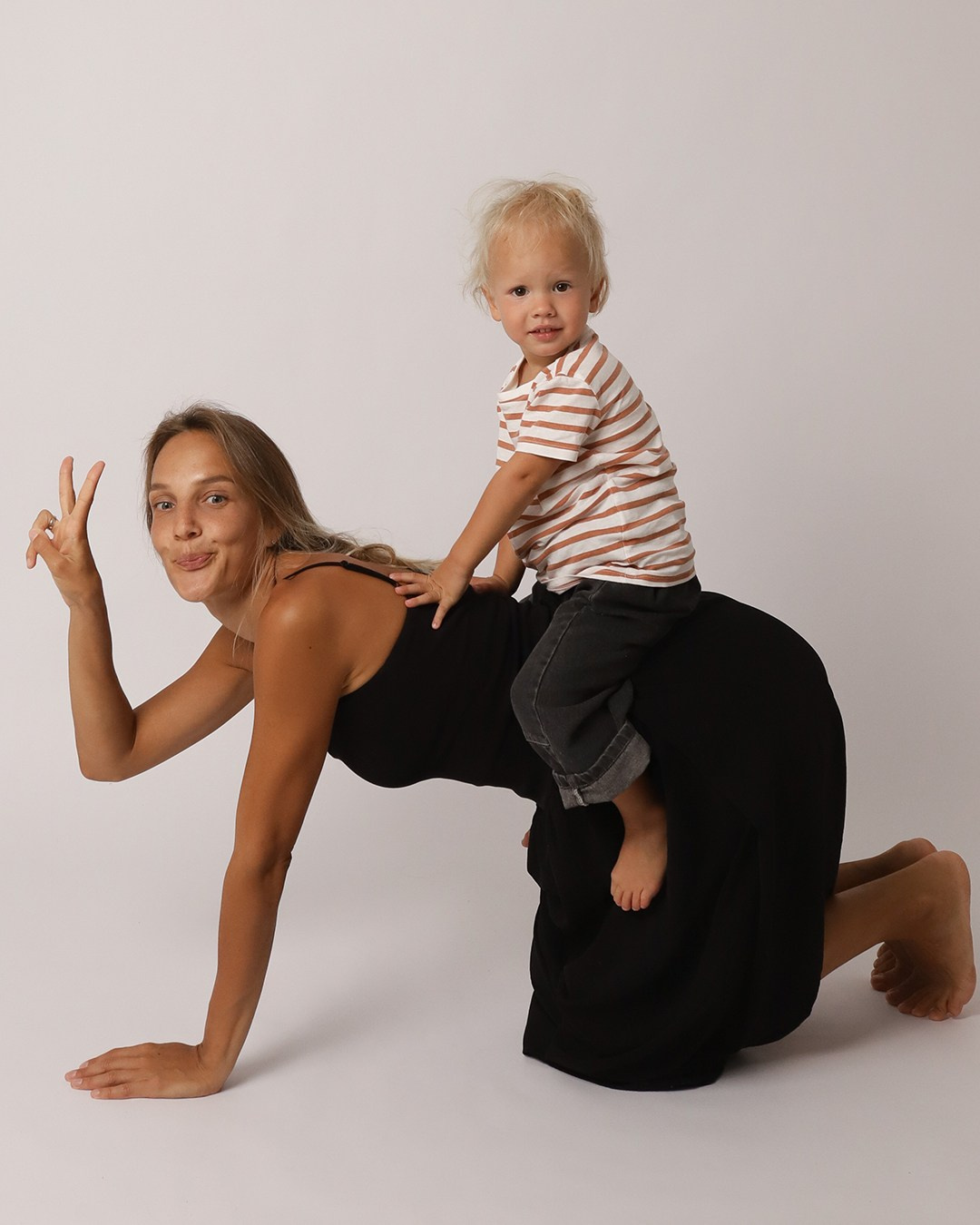 :). Self-portrait studio in Samara