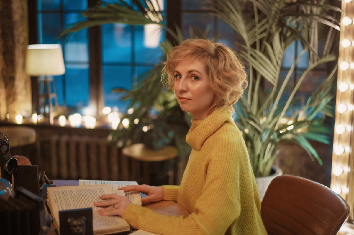 Фотосессия для Вики в студии Москва. Портретный фотограф в Москве, Московской области. Деловой портрет