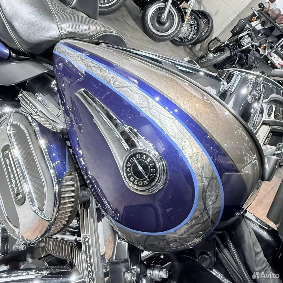 2016 CVO Limited 110 АВS Раlladium Silver / Phаntоm Вlue. Hello Davidson, Москва. Только хорошие мотоциклы…