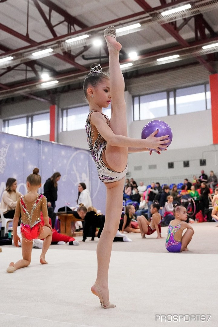 Художественная гимнастика. «Snow Queen» Москва 2024 Спортивный фотограф Олег Медведев. Спортивный фотограф Олег Медведев | prosport67 | Смоленск
