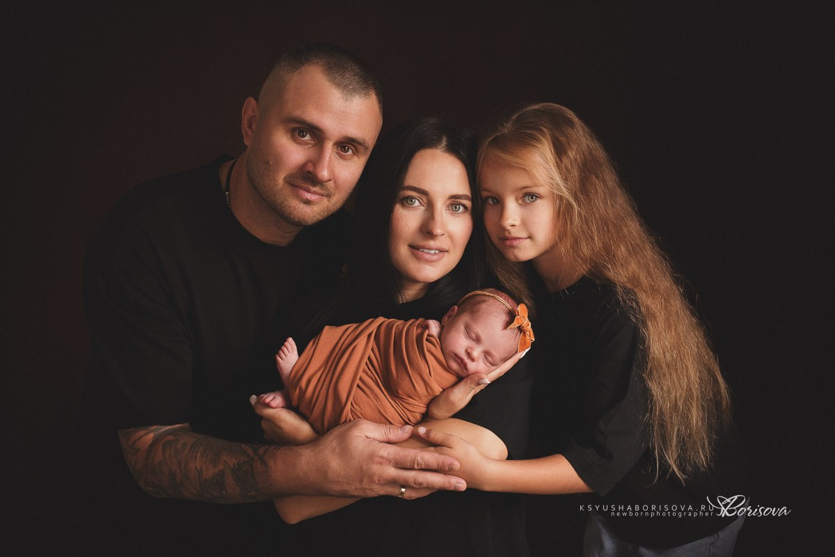 Фото с Родителями (ньюборн). Фотограф новорожденных в Магнитогорске Ксюша Борисова