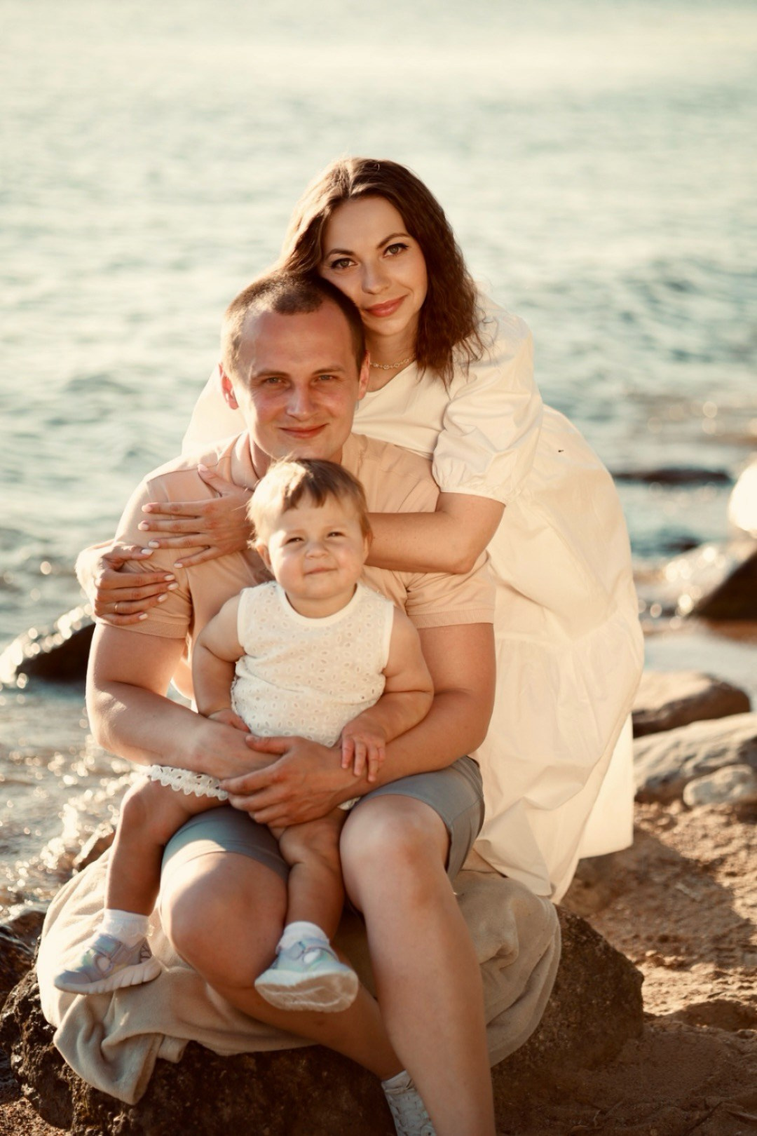 Семейная фотосессия на Минском море. Фотограф в Минске Анна Кучинская