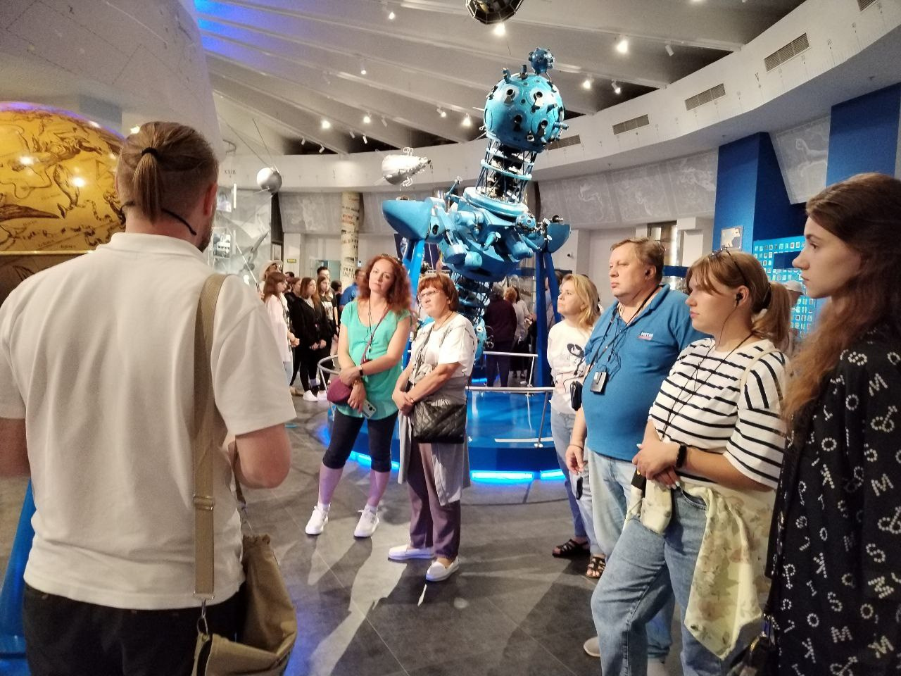 А что вы знаете о космическом мусоре?. АНО «Центра социальных проектов «Путь в большой мир»