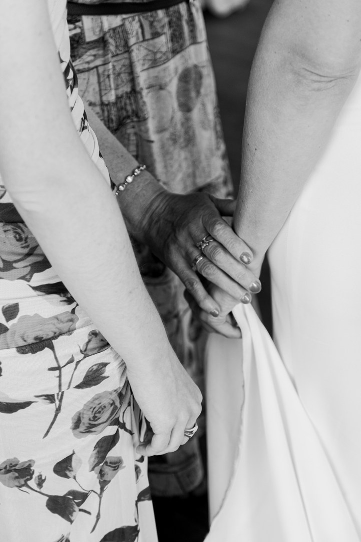 Свадебная фотосъемка в кабриолете в Москве. Жуков Илья свадебный фотограф в Москве