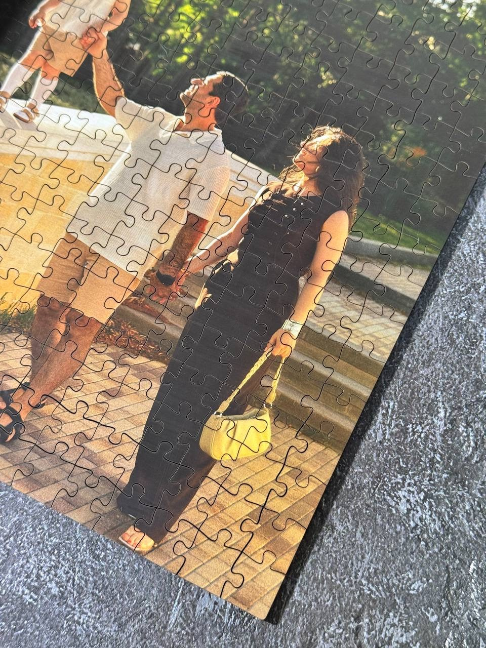 деревянные пазлы на заказ с фото фигуриста, фигуристка, заказать пазл, купить пазл, пазл на заказ, пазл на заказ екатеринбург, пазл премиум качества, пазл в подарочной упаковке, пазл с фигуристкой, что подарить фигуристу, что подарить фигуристке, подарок для мамы фигуристки, подарок хоккеисту, подарок маме хоккеиста, подарок спортсмену, олимпиада 2026, лучший подарок собери сам, деревянный пазл на заказ екатеринбург, подарок спортсменам екатеринбург,Изготавливаем деревянные фото-пазлы на заказ по вашей фотографии. Вы присылаете фото — мы обрабатываем, изготавливаем и упаковываем в шикарную подарочную деревянную коробку, пазлы на заказ по вашей фотографии, пазлы по вашему рисунку, пазлы по вашему макету, купить пазлы, екатеринбург купить,