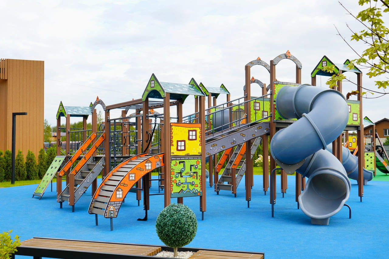 Таврика МАФ Сервис, комплексное благоустройство территорий и детских площадок в Крыму