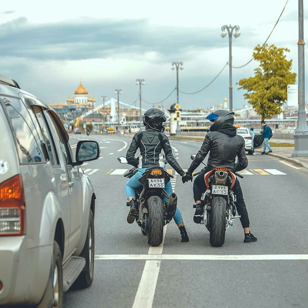 FotoMotoHunterZ — фотографии мотоциклистов на улицах города