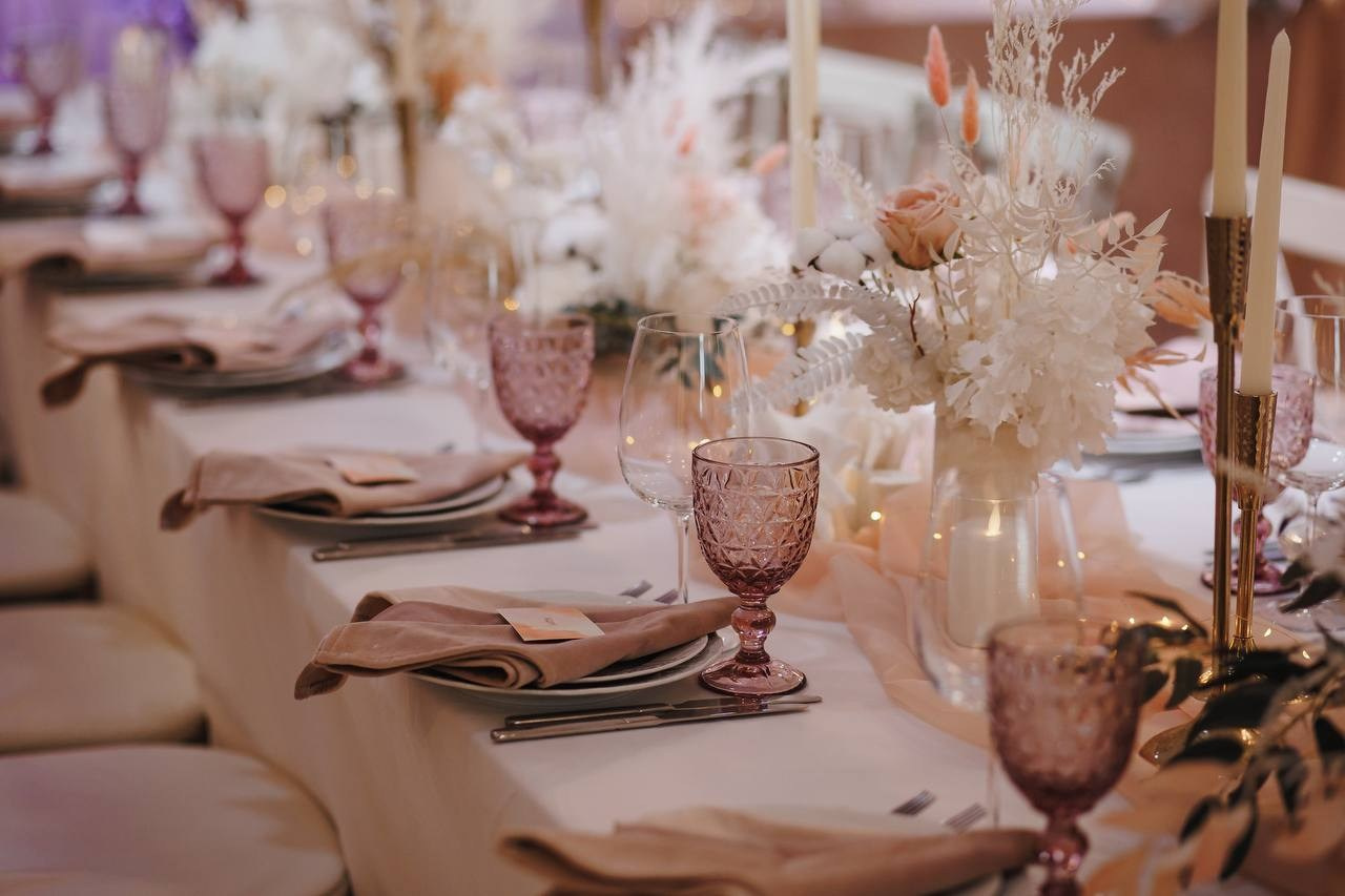 Бохо. Подрядчики и друзья сети свадебных площадок House for wedding