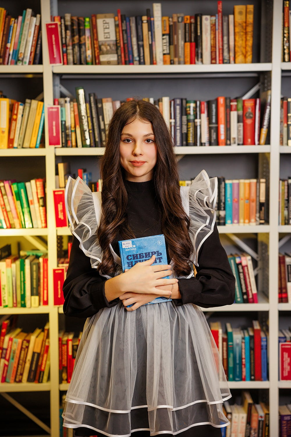 Выпускные альбомы для 11 класса Боготол. СИГМА | Студия выпускных альбомов Красноярск