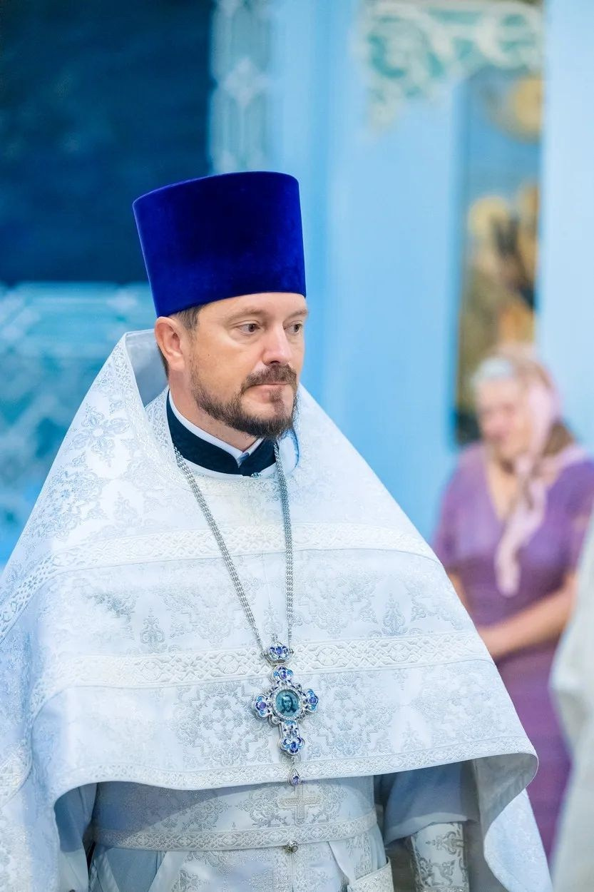 МИТРОПОЛИТ ИГНАТИЙ И МИТРОПОЛИТ ВЛАДИМИР СОВЕРШИЛИ БОЖЕСТВЕННУЮ ЛИТУРГИЮ В СВЯТО-ДУХОВСКОМ СОБОРЕ Г. САРАТОВА. Георгиевское благочиние