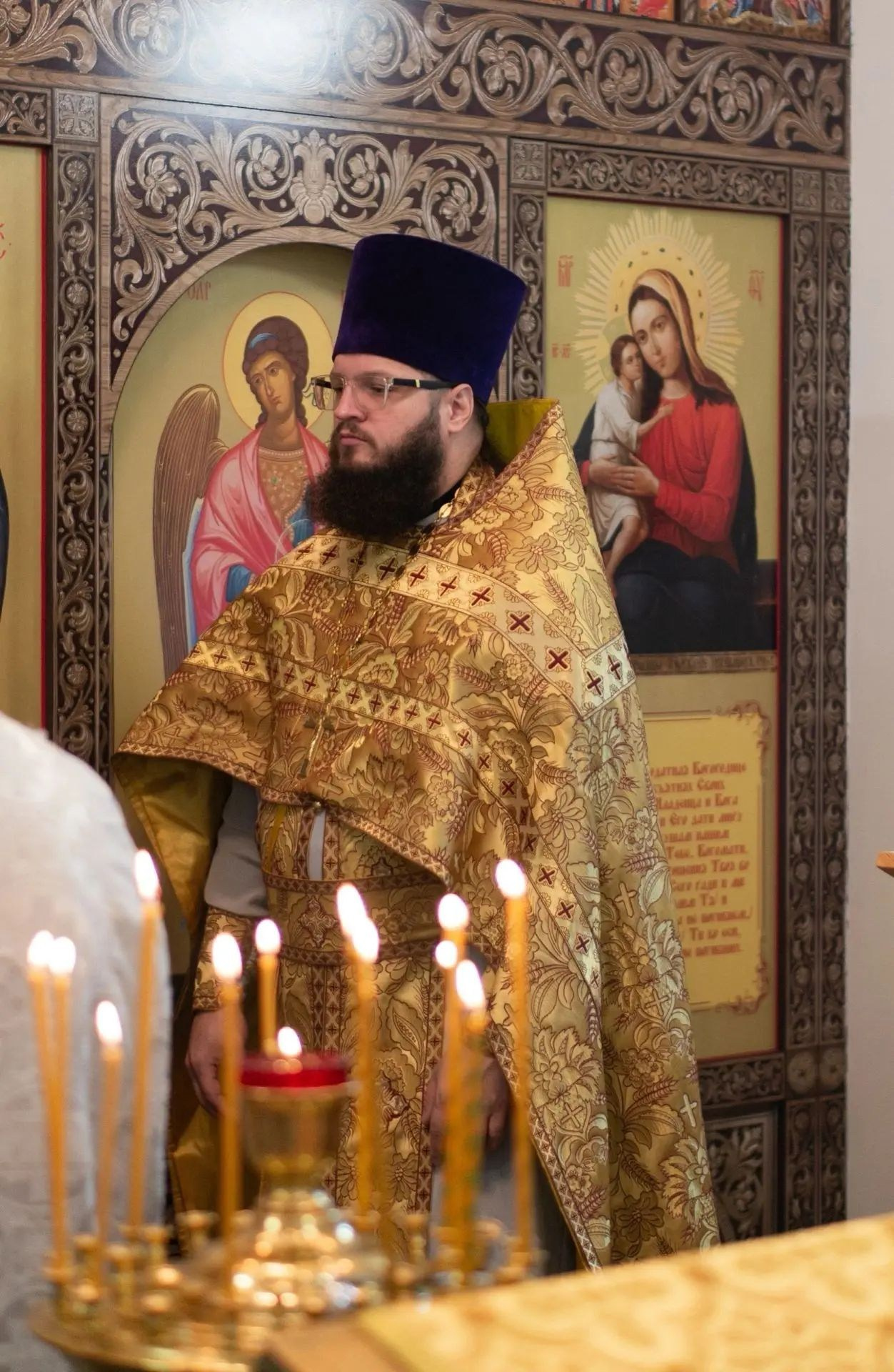 Божественная Литургия в храме в честь иконы Божией Матери «Взыскание погибших». Георгиевское благочиние