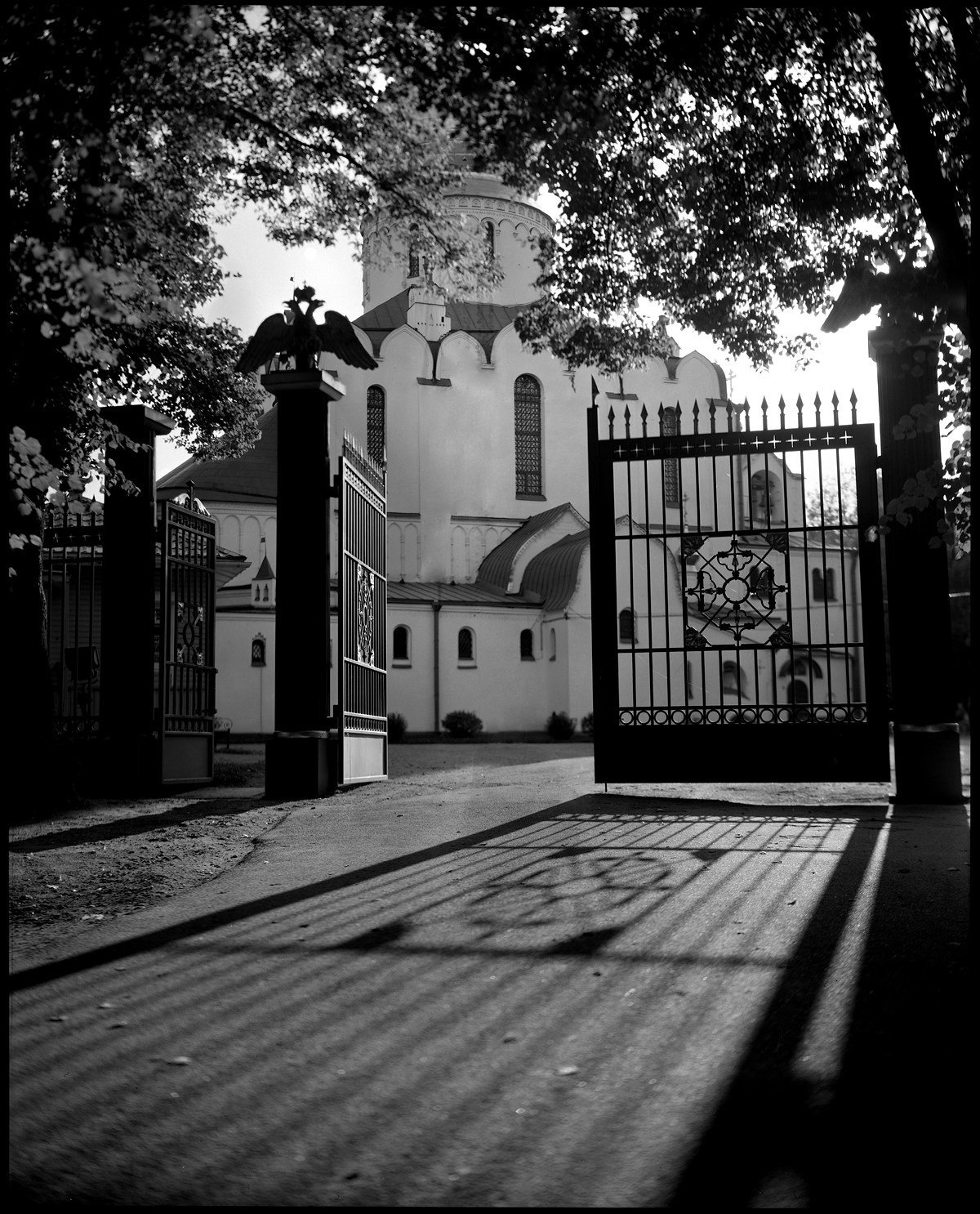 Фотограф на пленку СПб, пленочный фотограф Денис Дорфф. Фотограф крещение венчание в Петербурге! Помогает подобрать храм и посоветовал душевного батюшку в СПб