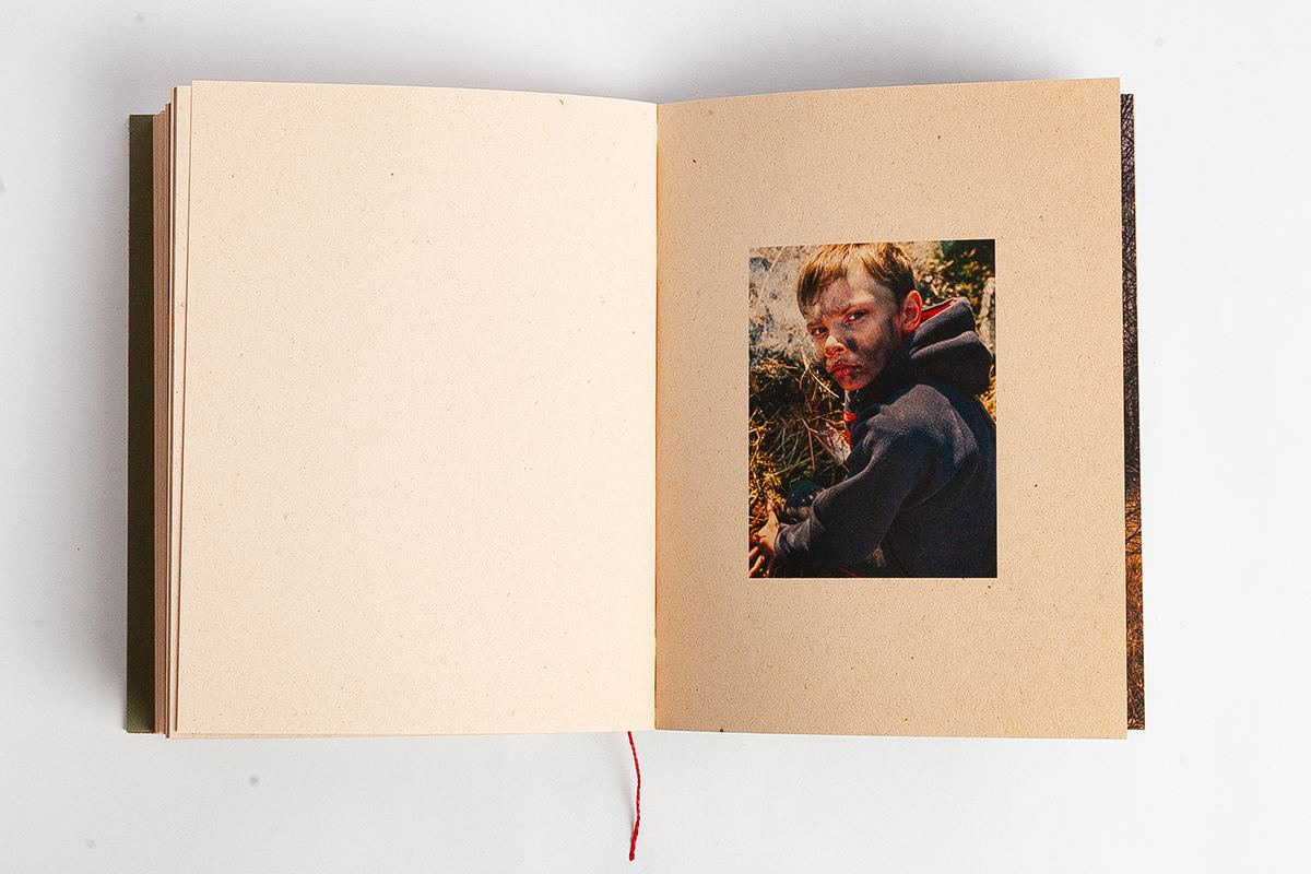 Фотокнига «Брод» визуальной художницы Ольги Михальчук. Ольга Михальчук, художница и фотограф