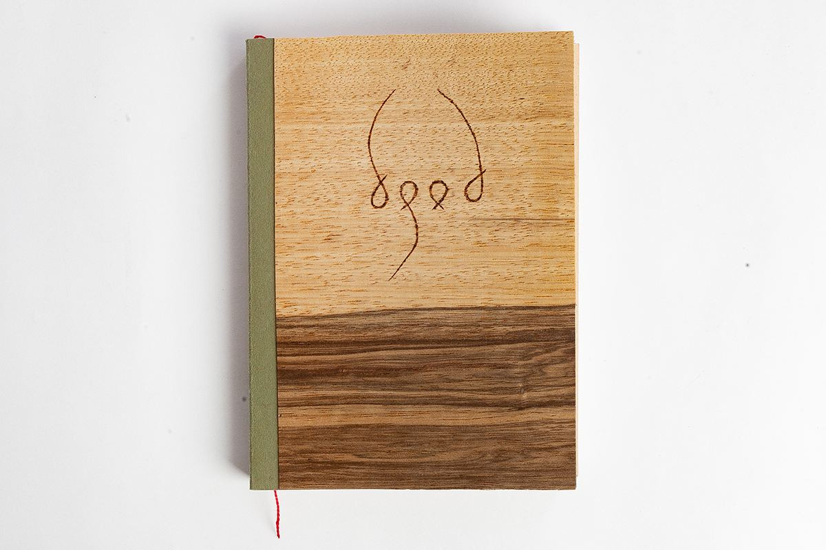 Фотокнига «Брод» визуальной художницы Ольги Михальчук. Ольга Михальчук, художница и фотограф