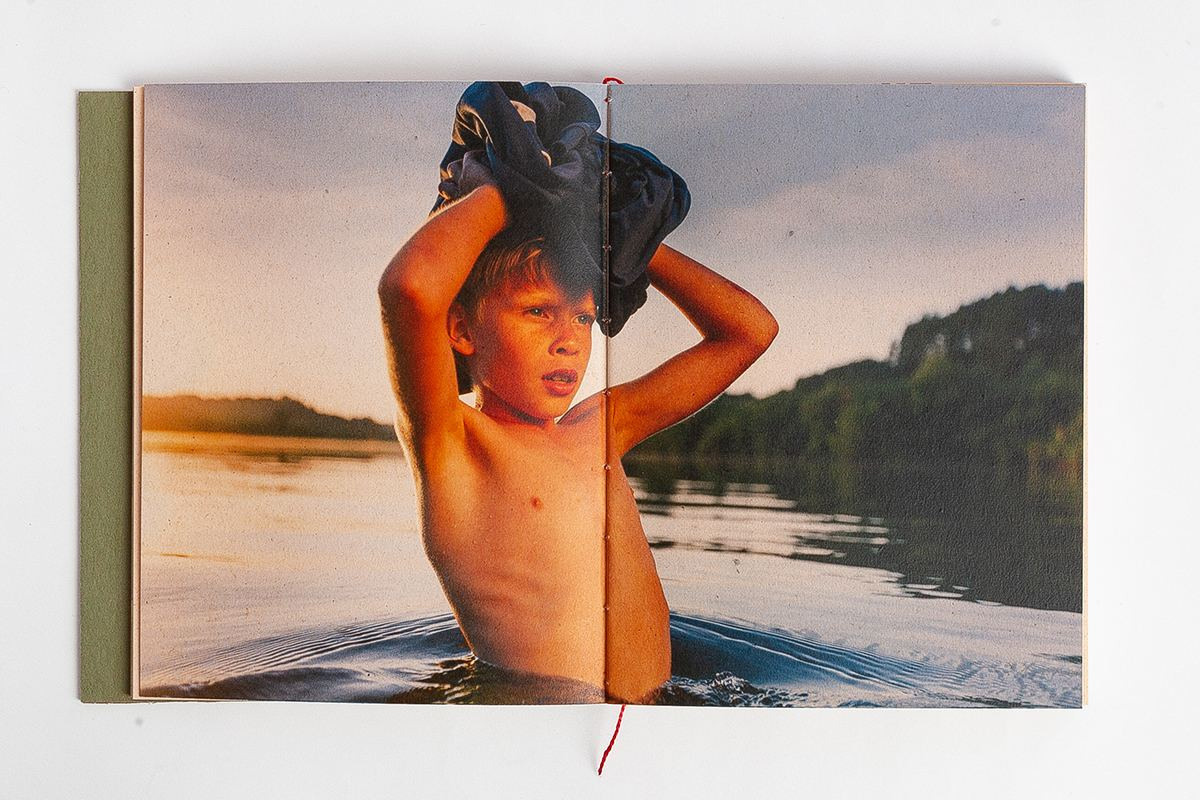 Фотокнига «Брод» визуальной художницы Ольги Михальчук. Ольга Михальчук, художница и фотограф