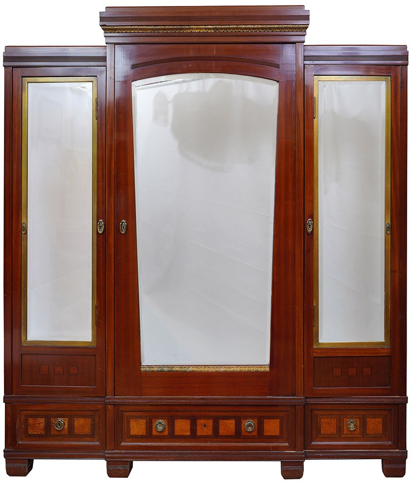 Предметная съемка ДПИ | Аукционный дом «Литфонд». Репортажный и семейный фотограф в Санкт-Петербурге Тарас Марченко