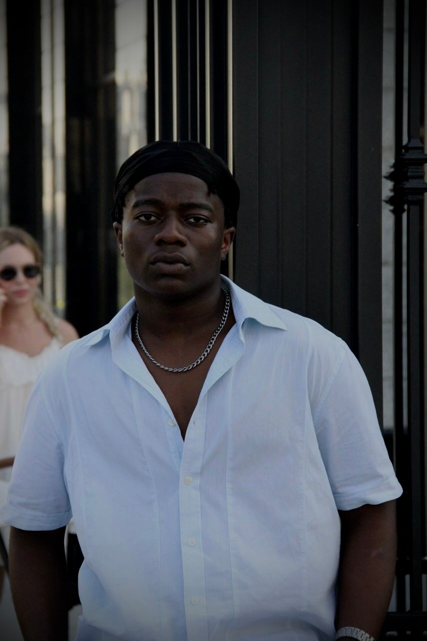 Новосибирск. Коммерческий фотограф для маркетплейсов Wildberries и Ozon в Новосибирске — фото и видео для брендов