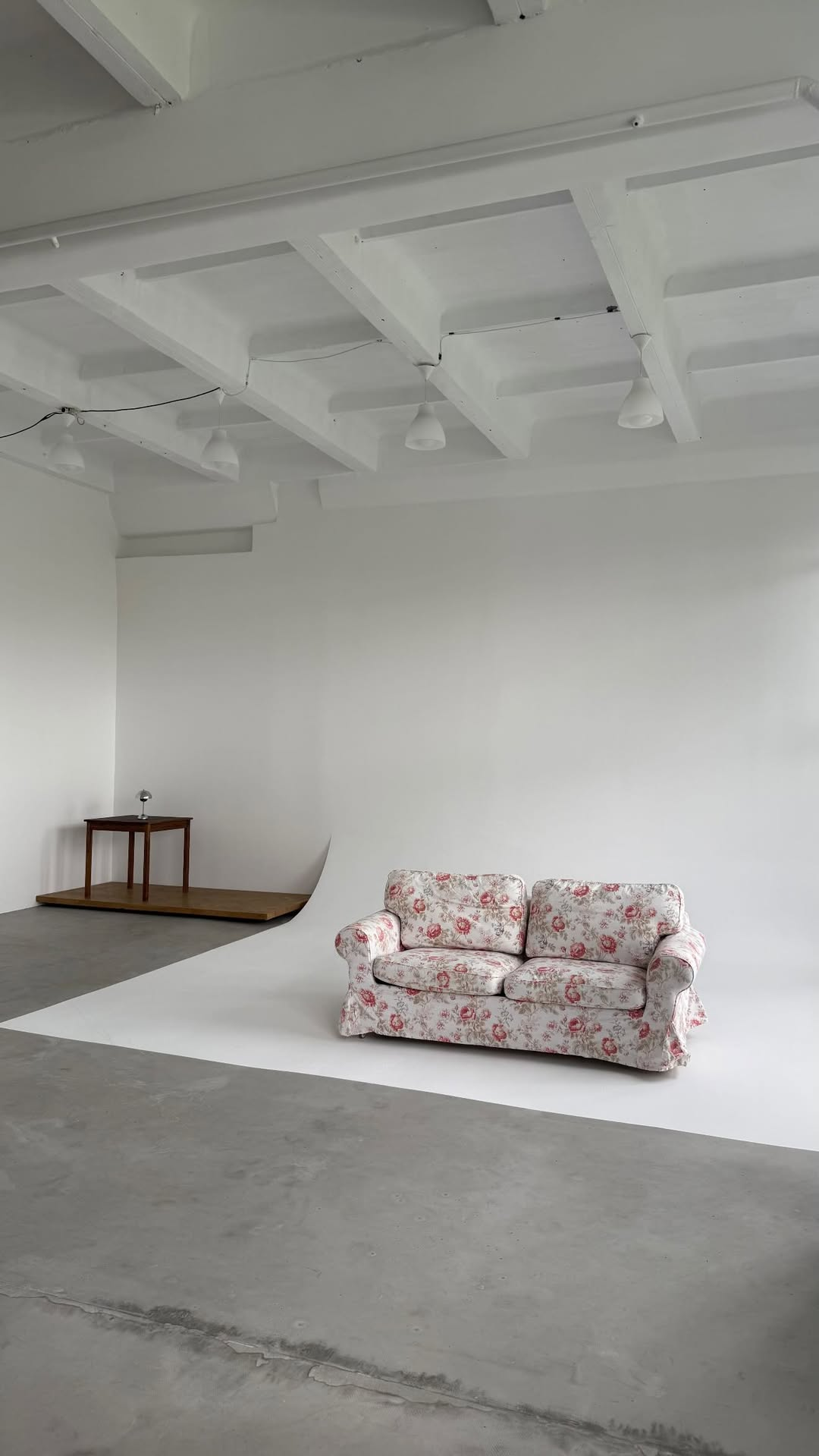 ID14 — фотостудия для стильных съёмок в Минске. Фотограф в Минске Людмила Дутко