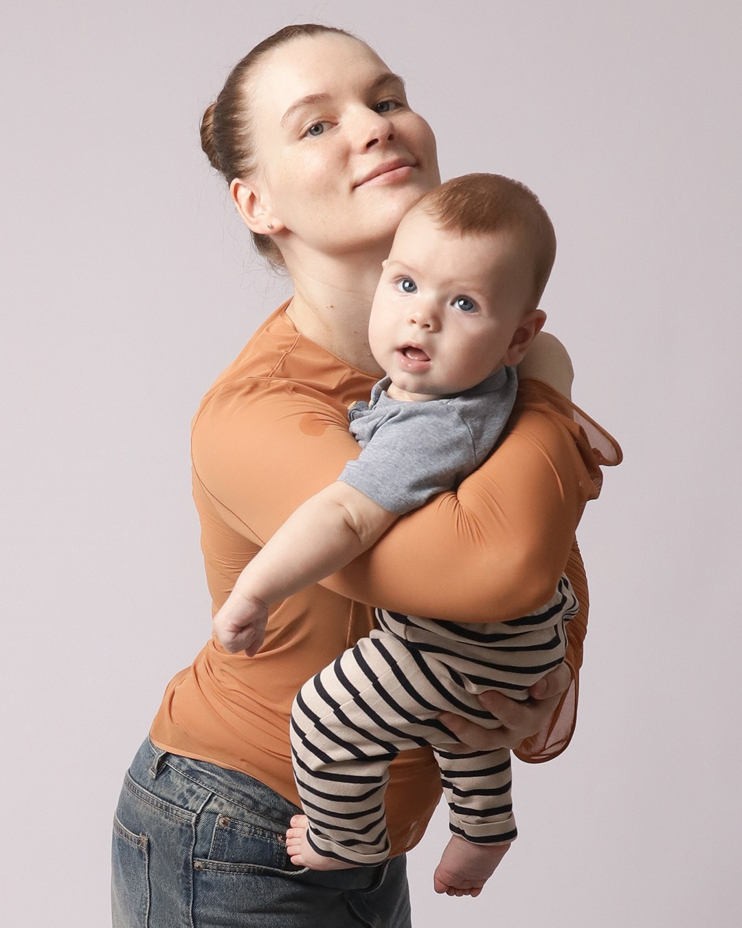 Белый (в цвете) на Ленинградской 29. Self-portrait studio in Samara