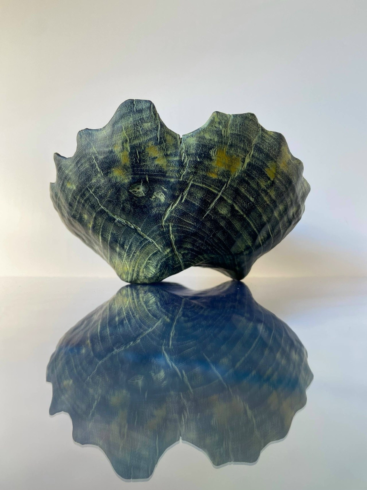 Авторская посуда и предметы интерьера из дерева. Арт-объекты для стен. Авторские картины, панно, часы и портреты по фото