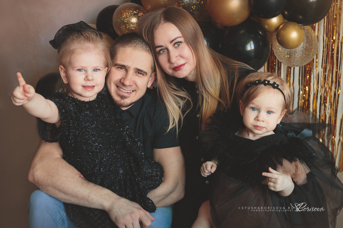 Фото с родителями. Фотограф новорожденных в Магнитогорске Ксюша Борисова