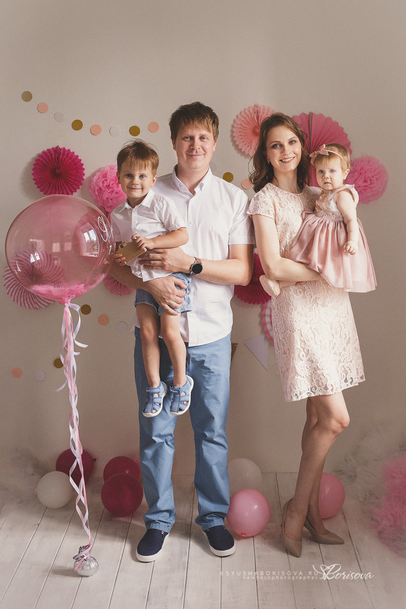 Фото с родителями. Фотограф новорожденных в Магнитогорске Ксюша Борисова