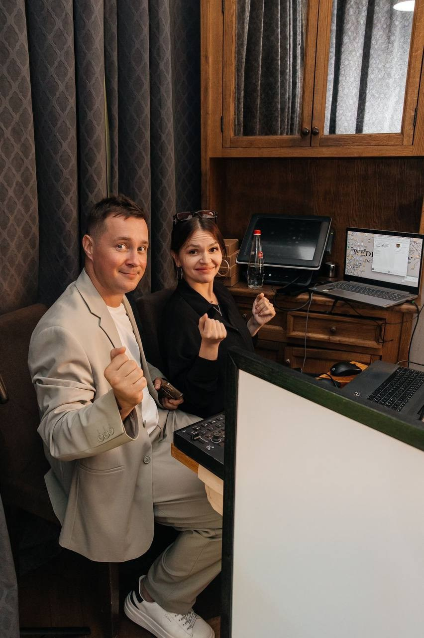 Ведущий Волкодав. Подрядчики и друзья сети свадебных площадок House for wedding